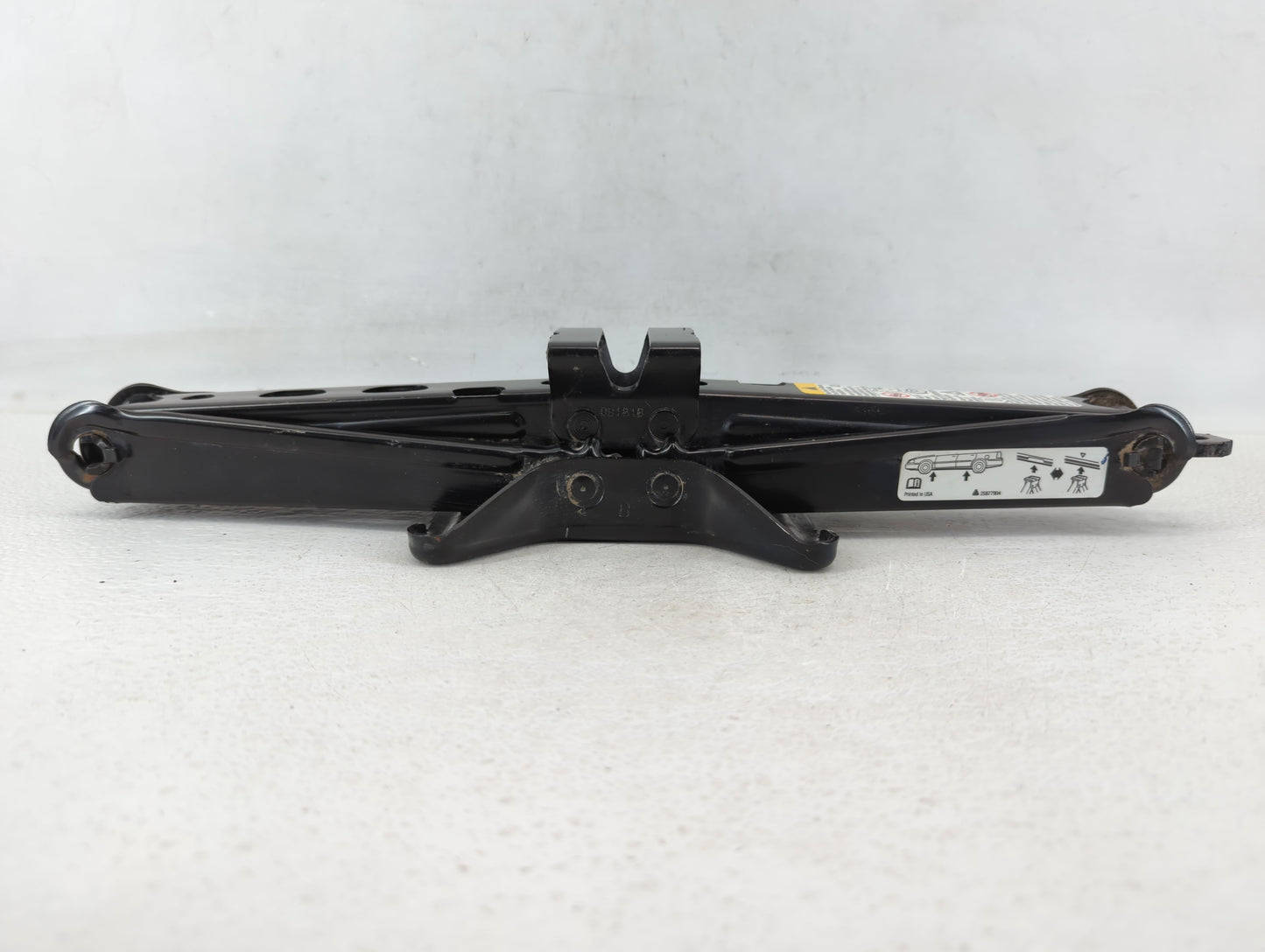 2010 Chevrolet Equinox Spare Scissor Car Jack - Oemusedautoparts1.com