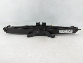compare product 2010 Chevrolet Equinox Spare Scissor Car Jack 595913