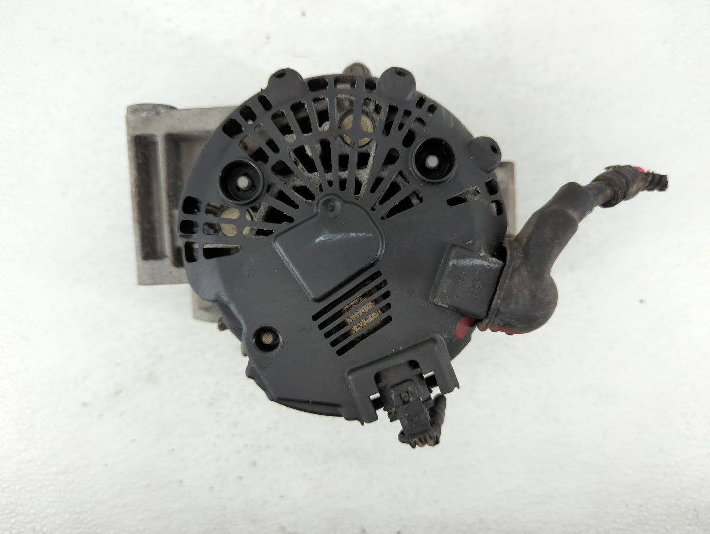 2010-2017 Chevrolet Equinox Alternator Replacement Generator Charging Assembly Engine OEM P/N:13500315 Fits OEM Used Auto Pa