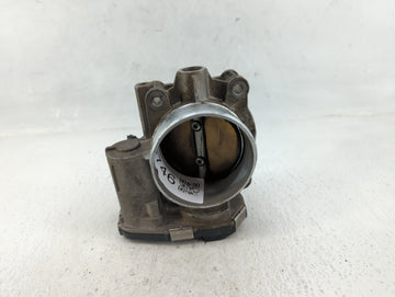 2010-2011 Chevrolet Equinox Throttle Body P/N:AA,994AA,0457,C Fits Fits 2007 2008 2009 2010 2011 2012 OEM Used Auto Parts - 
