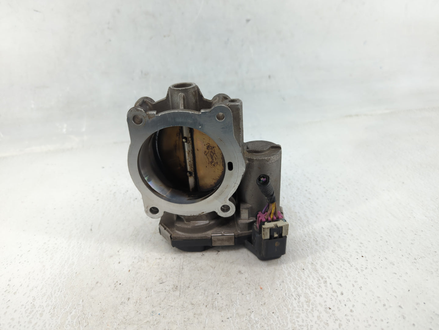 2010-2011 Chevrolet Equinox Throttle Body P/N:AA,994AA,0457,C Fits Fits 2007 2008 2009 2010 2011 2012 OEM Used Auto Parts - 