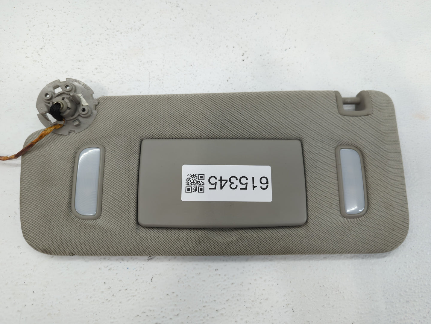 2010-2017 Chevrolet Equinox Sun Visor Shade Replacement Driver Left Mirror Fits Fits 2010 2011 2012 2013 2014 2015 2016 2017