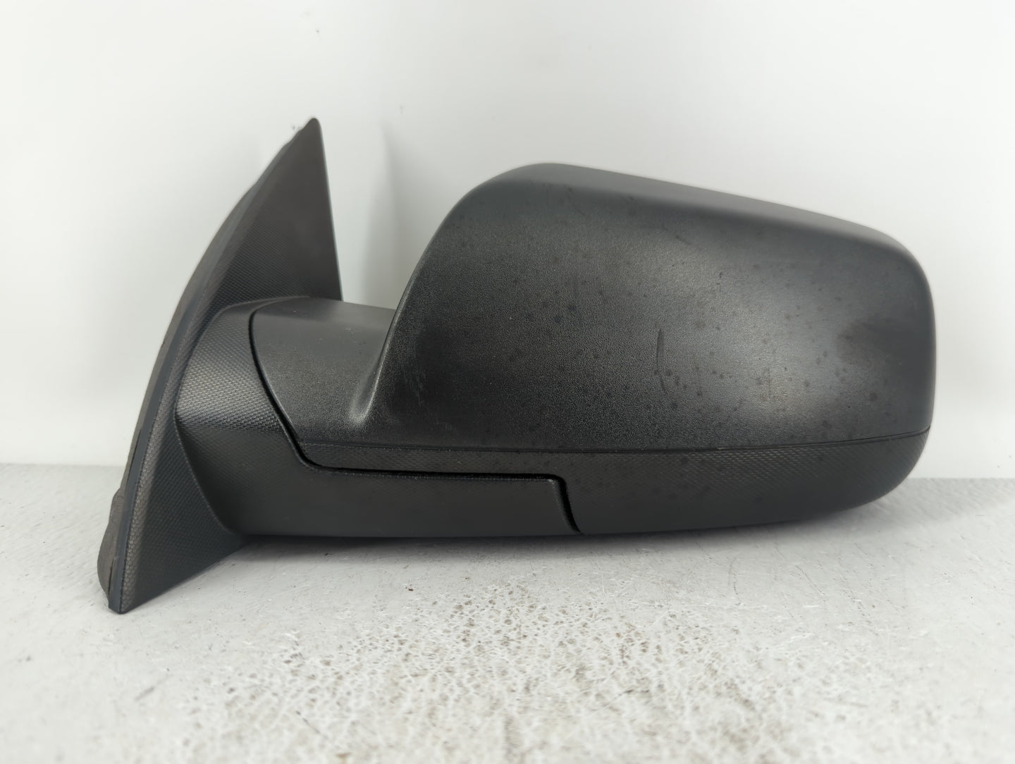 2010-2011 Chevrolet Equinox Driver Side View Mirror - Left Door Mirror OEM Used - Oemusedautoparts1.com