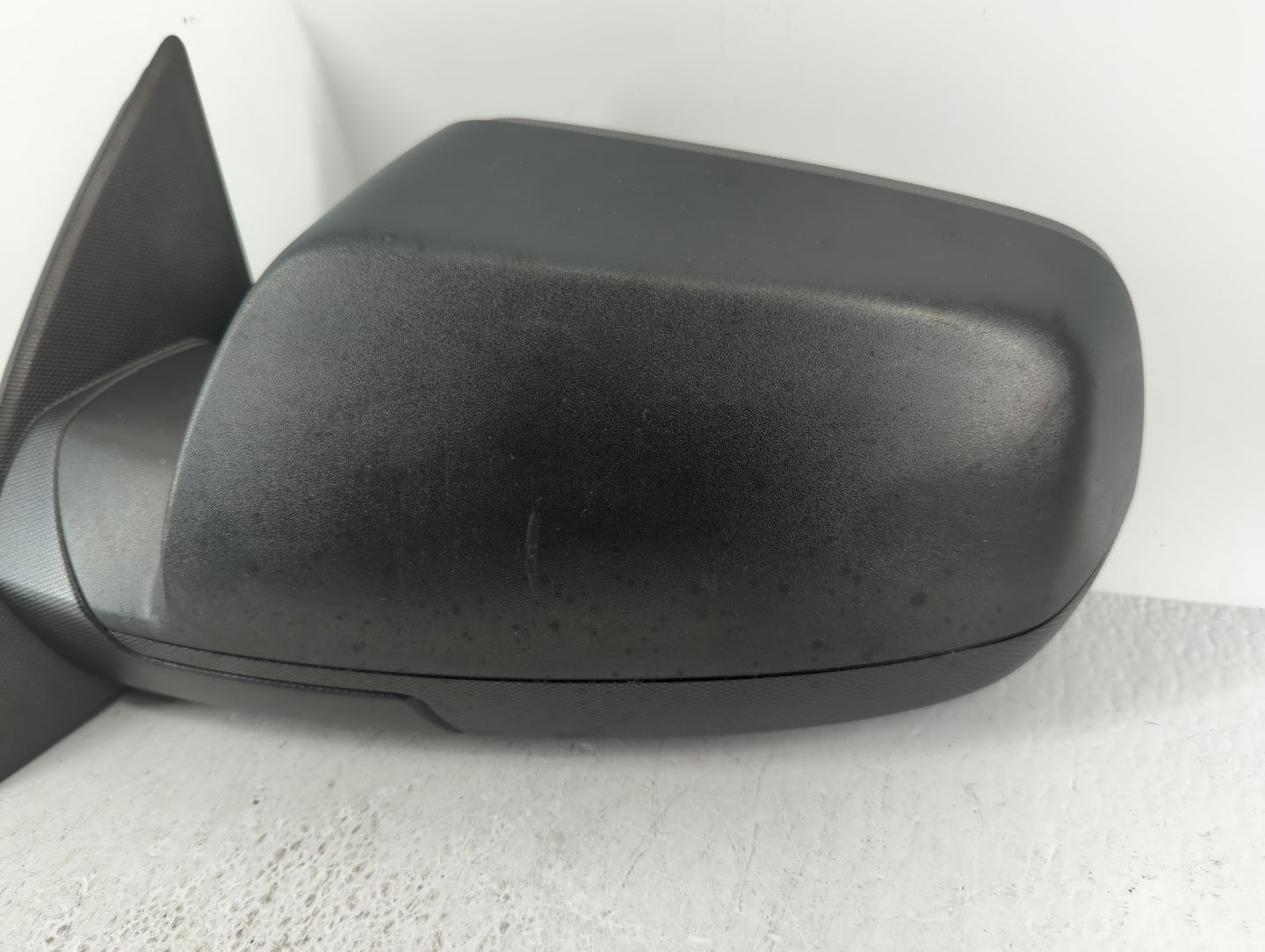 2010-2011 Chevrolet Equinox Driver Side View Mirror - Left Door Mirror OEM Used - Oemusedautoparts1.com