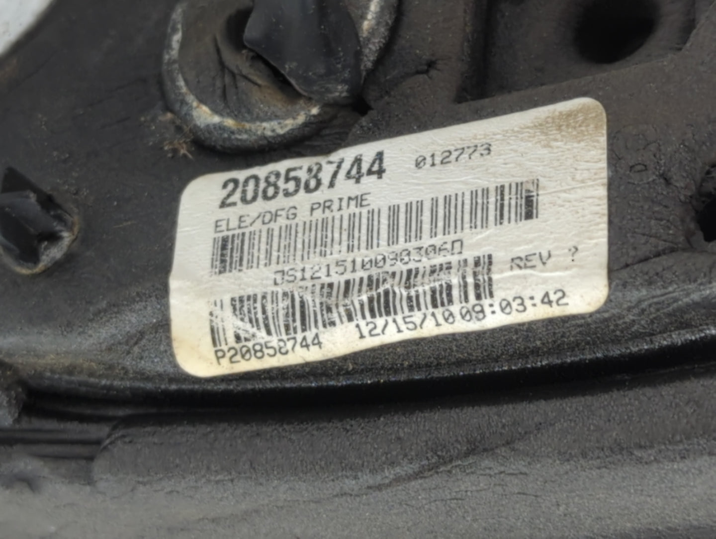 2010-2011 Chevrolet Equinox Driver Side View Mirror - Left Door Mirror OEM Used - Oemusedautoparts1.com