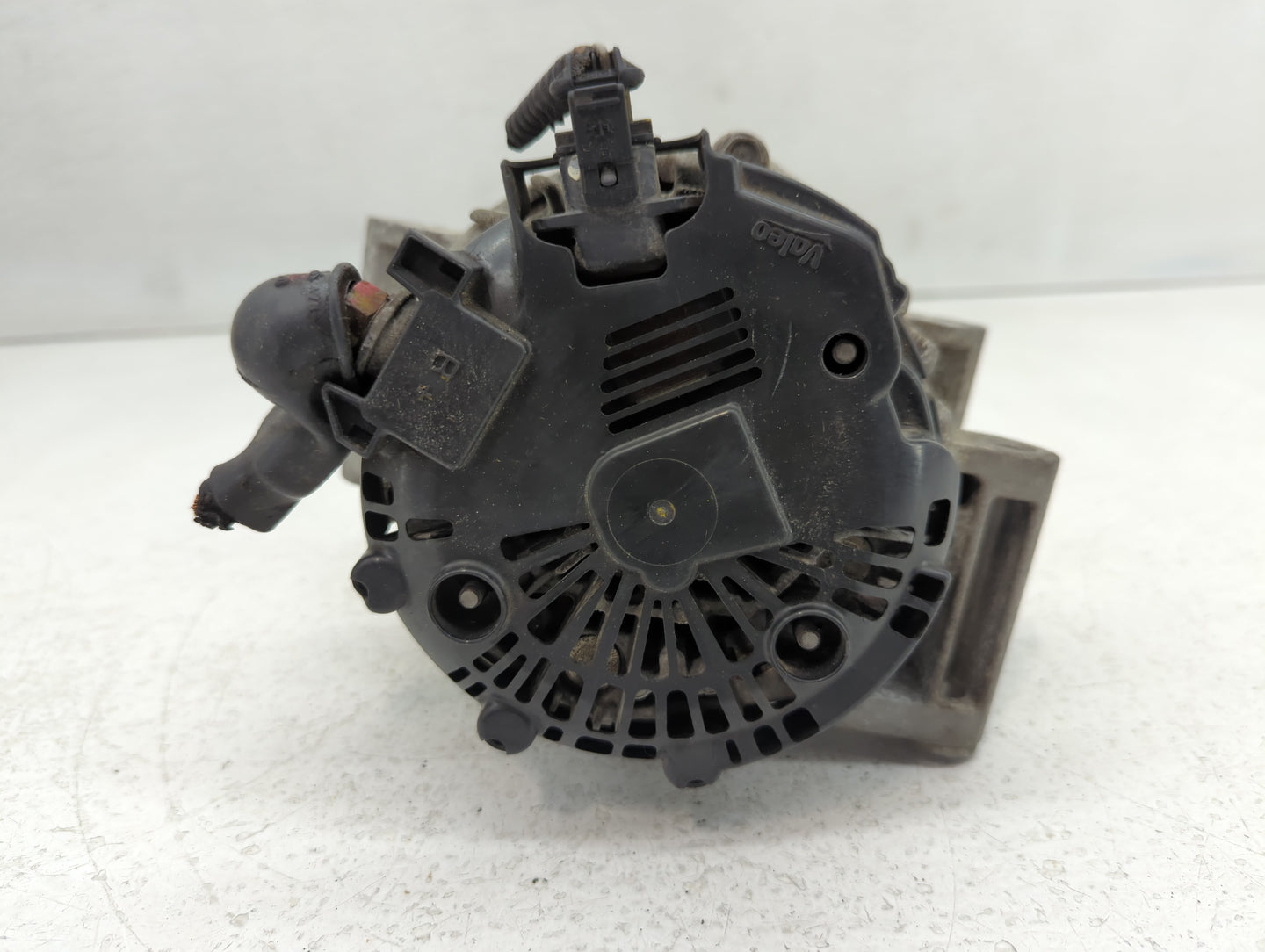 2010-2017 Chevrolet Equinox Alternator Replacement Generator Charging Assembly Engine OEM P/N:2605323 A 13500315 Fits OEM Us