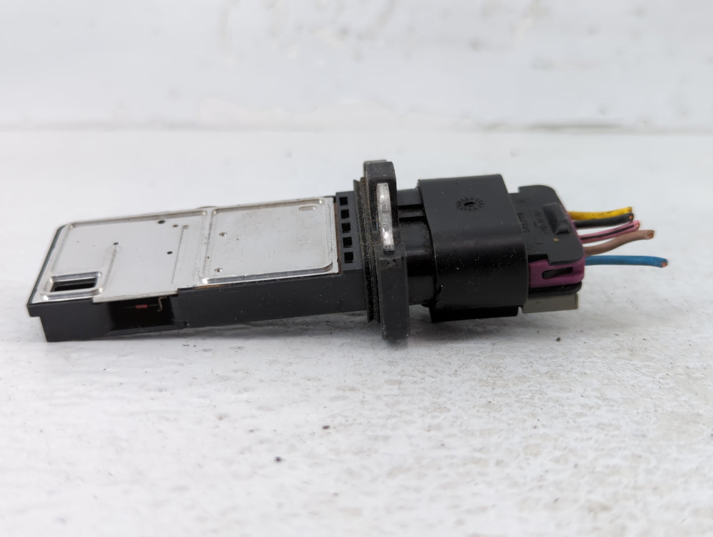 2010-2011 Chevrolet Equinox Mass Air Flow Meter Maf - Oemusedautoparts1.com