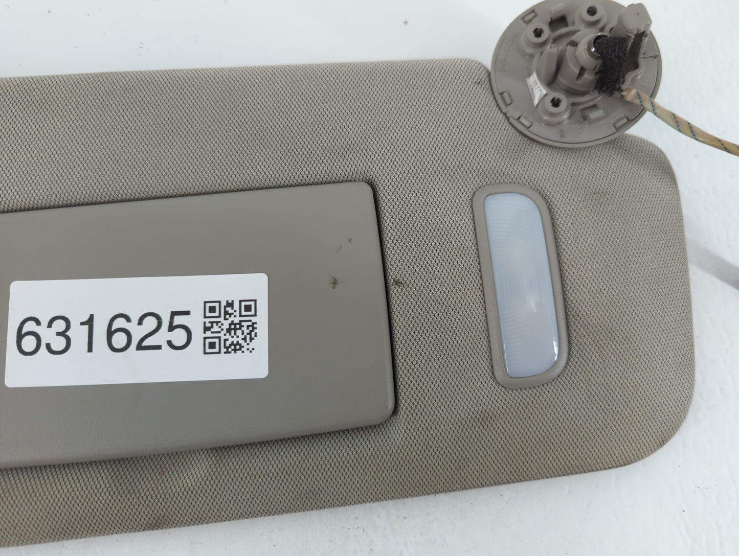 2010-2017 Chevrolet Equinox Sun Visor Shade Replacement Passenger Right Mirror Fits Fits 2010 2011 2012 2013 2014 2015 2016 