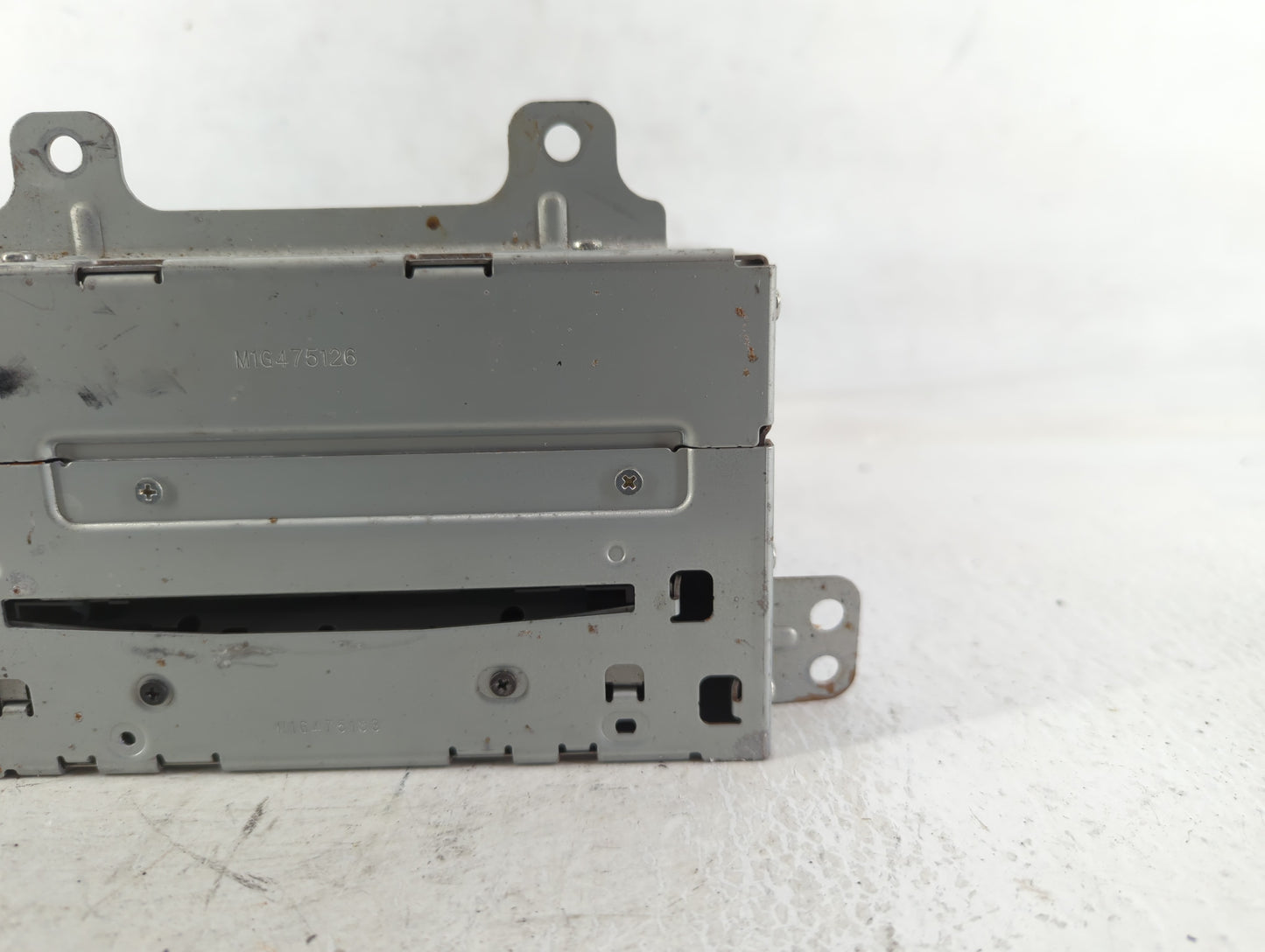 2010-2010 Chevrolet Equinox Am Fm Cd Player Radio Receiver - Oemusedautoparts1.com