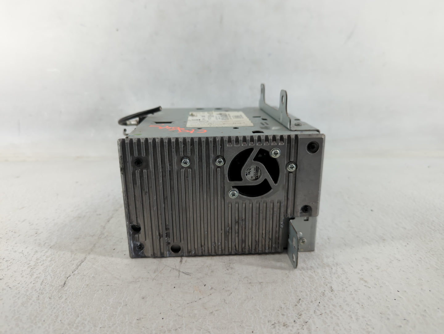 2010-2010 Chevrolet Equinox Am Fm Cd Player Radio Receiver - Oemusedautoparts1.com