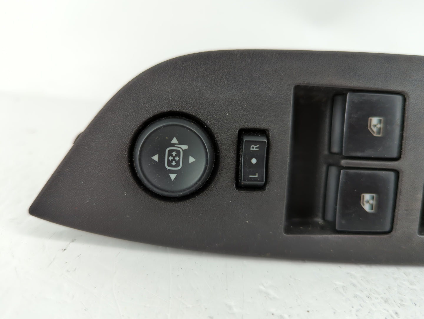 2010-2017 Chevrolet Equinox Master Power Window Switch Replacement Driver Side Left P/N:25983673 Fits OEM Used Auto Parts - 