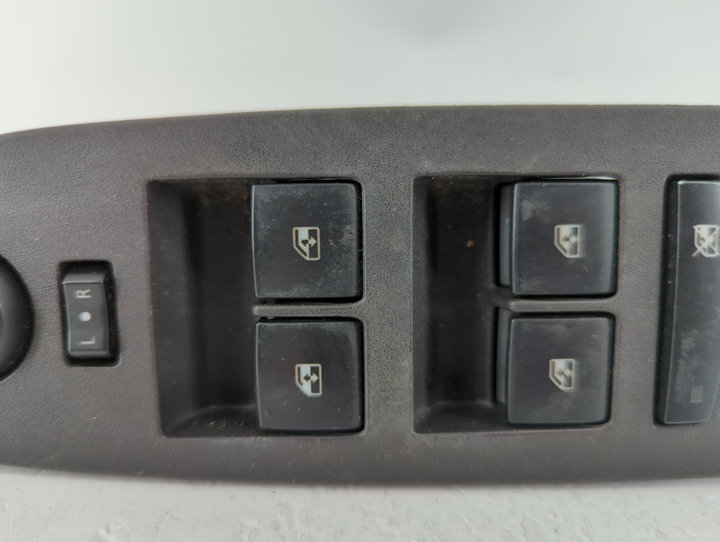 2010-2017 Chevrolet Equinox Master Power Window Switch Replacement Driver Side Left P/N:25983673 Fits OEM Used Auto Parts - 