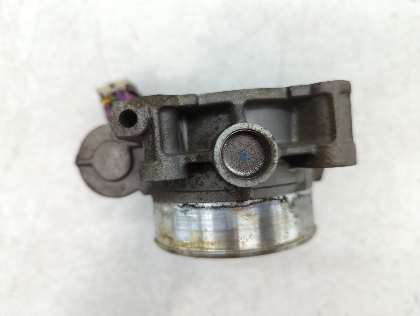 2010-2011 Chevrolet Equinox Throttle Body P/N:AA 994AA3629C Fits Fits 2007 2008 2009 2010 2011 2012 OEM Used Auto Parts - Oe