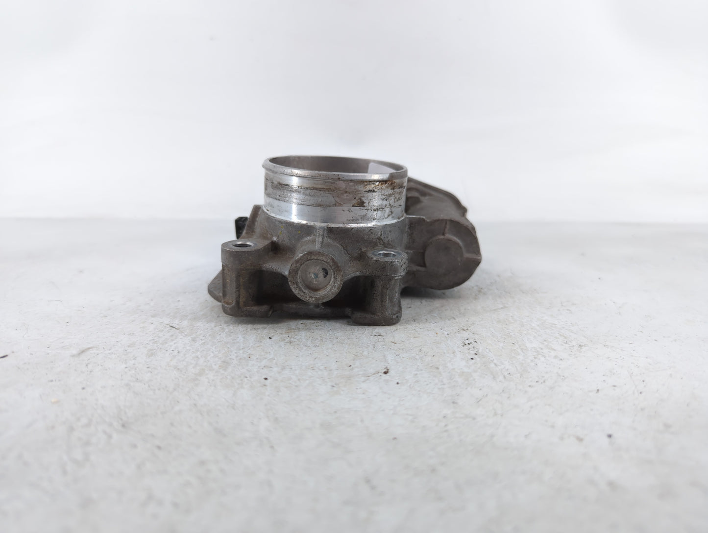 2010-2011 Chevrolet Equinox Throttle Body P/N:0191AA668AA1206C Fits Fits 2007 2008 2009 2010 2011 2012 OEM Used Auto Parts -