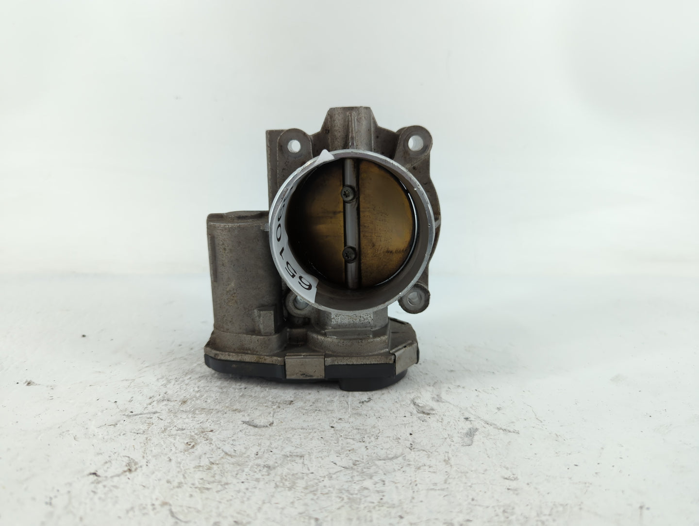 2010-2011 Chevrolet Equinox Throttle Body P/N:AA994AA8523C Fits Fits 2007 2008 2009 2010 2011 2012 OEM Used Auto Parts - Oem