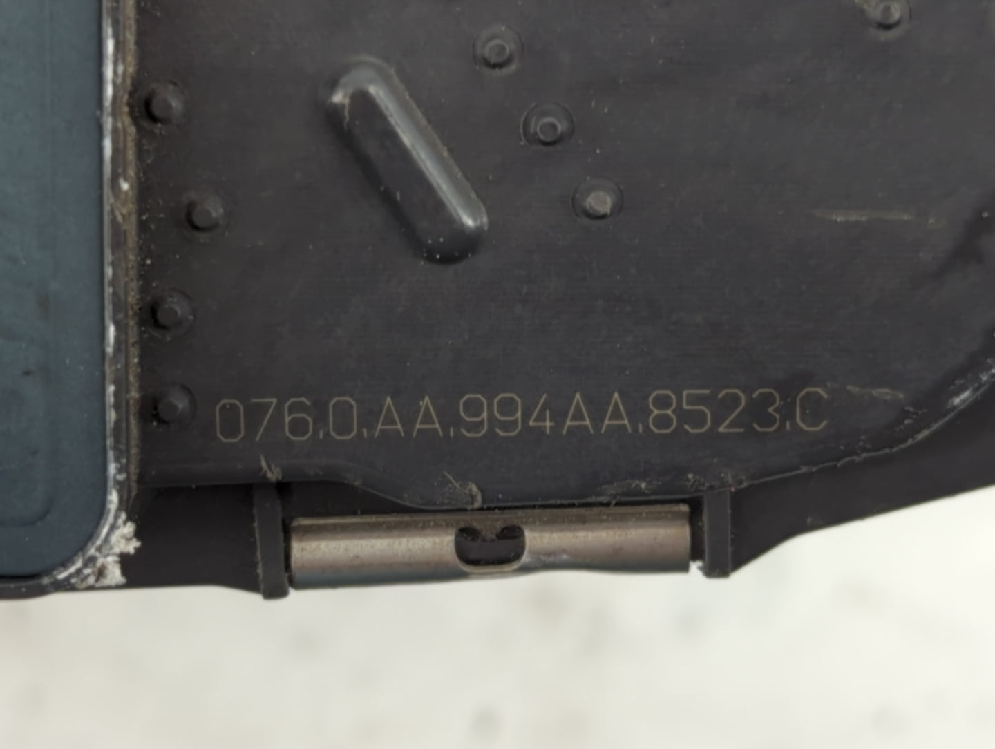 2010-2011 Chevrolet Equinox Throttle Body P/N:AA994AA8523C Fits Fits 2007 2008 2009 2010 2011 2012 OEM Used Auto Parts - Oem