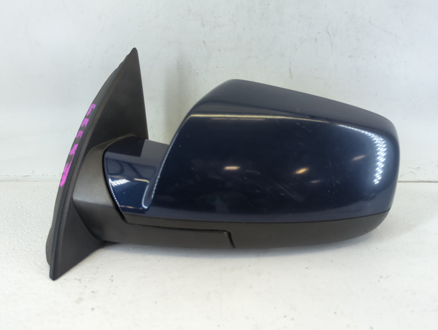 2010-2011 Chevrolet Equinox Driver Side View Mirror - Left Door Mirror OEM Used - Oemusedautoparts1.com