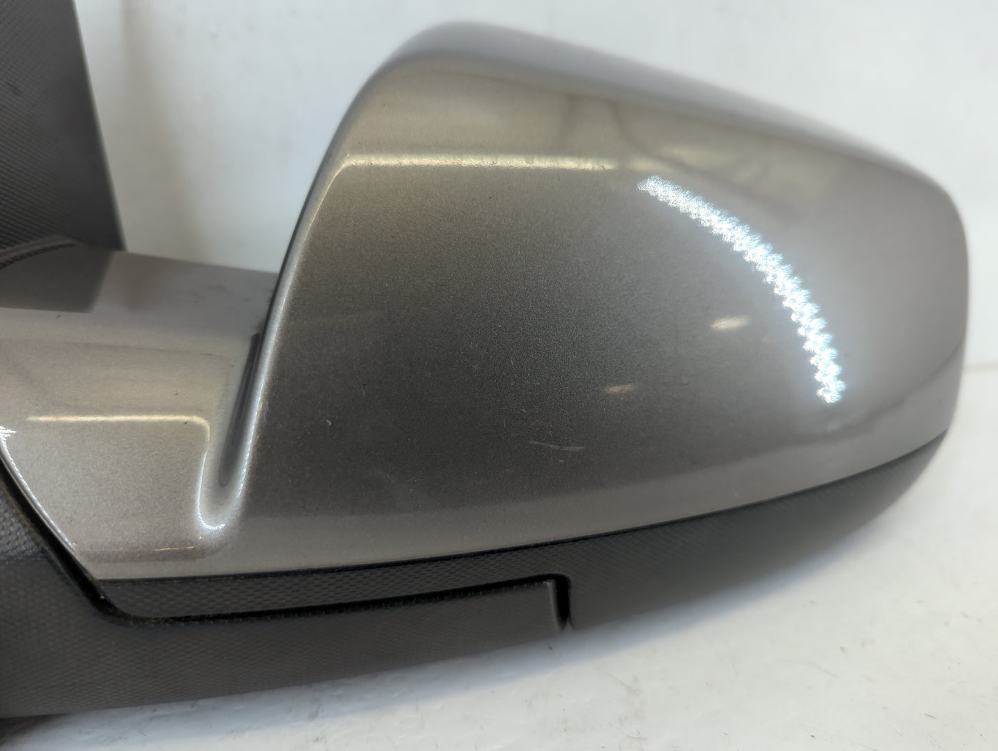 2010-2011 Chevrolet Equinox Driver Side View Mirror - Left Door Mirror OEM Used - Oemusedautoparts1.com
