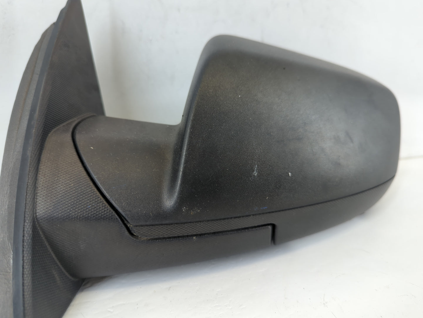 2010-2011 Chevrolet Equinox Driver Side View Mirror - Left Door Mirror OEM Used - Oemusedautoparts1.com