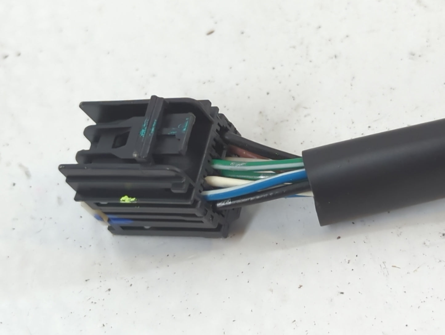 2010-2011 Chevrolet Equinox Driver Side View Mirror - Left Door Mirror OEM Used - Oemusedautoparts1.com