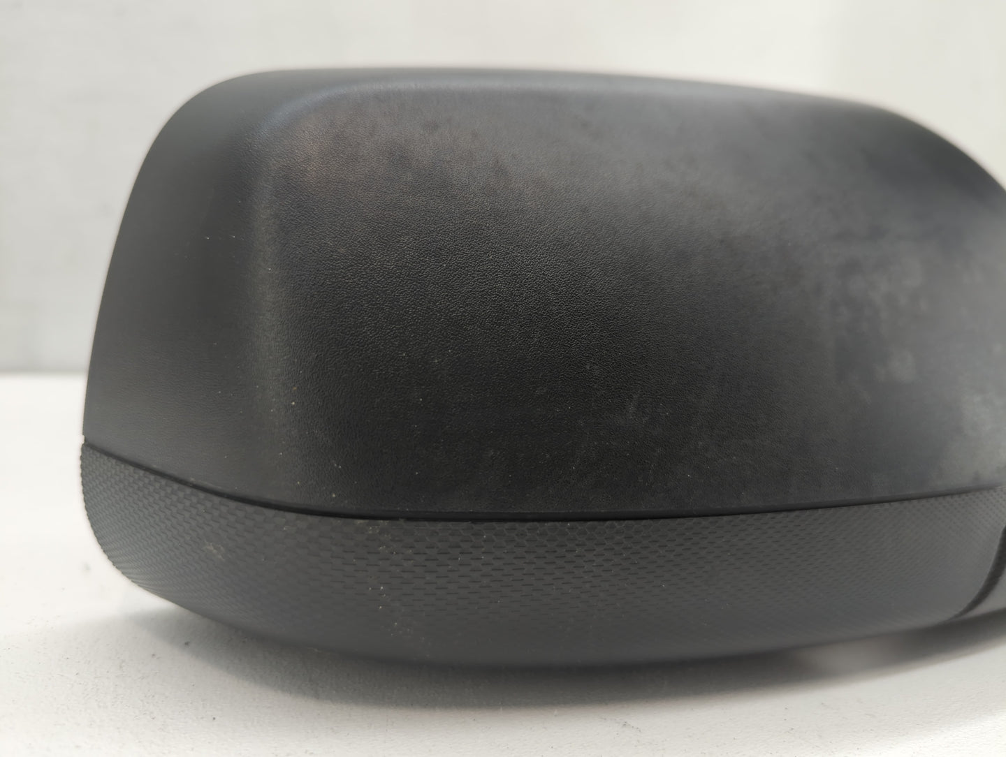 2010-2011 Chevrolet Equinox Passenger Side View Mirror - Right Door Mirror OEM Used - Oemusedautoparts1.com