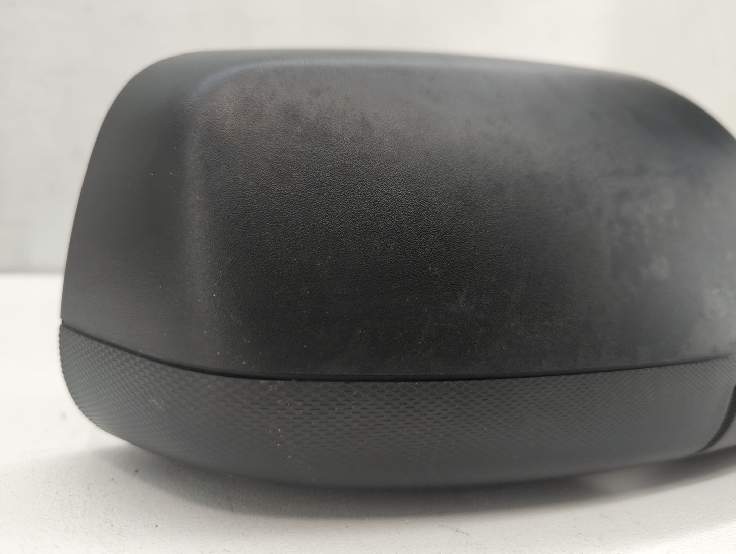2010-2011 Chevrolet Equinox Passenger Side View Mirror - Right Door Mirror OEM Used - Oemusedautoparts1.com