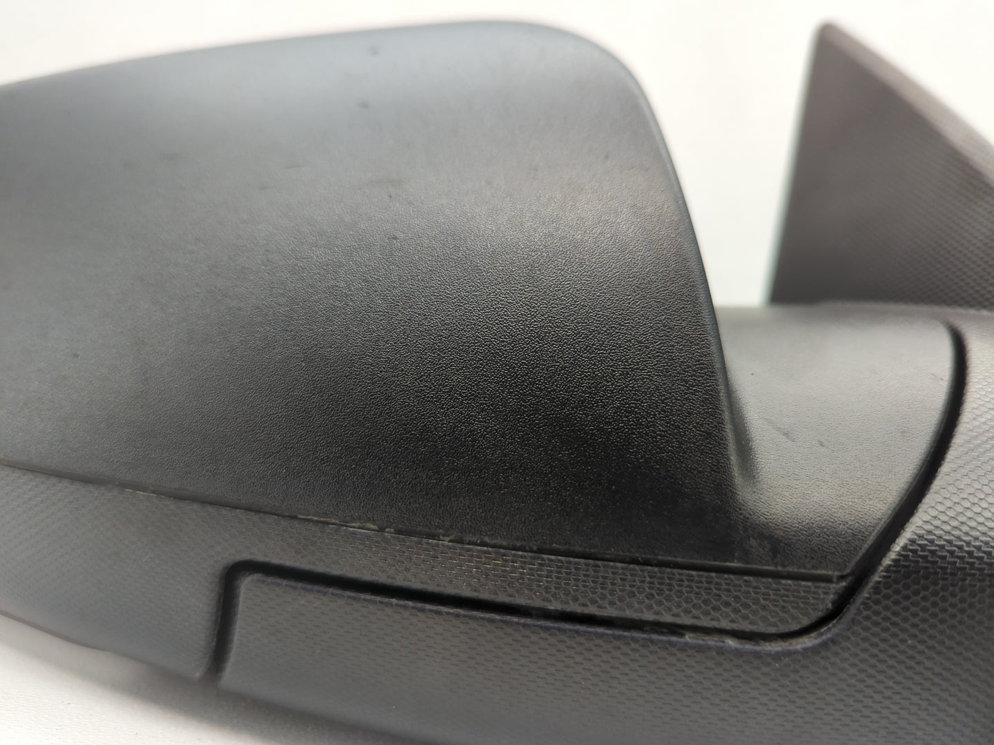 2010-2011 Chevrolet Equinox Passenger Side View Mirror - Right Door Mirror OEM Used - Oemusedautoparts1.com