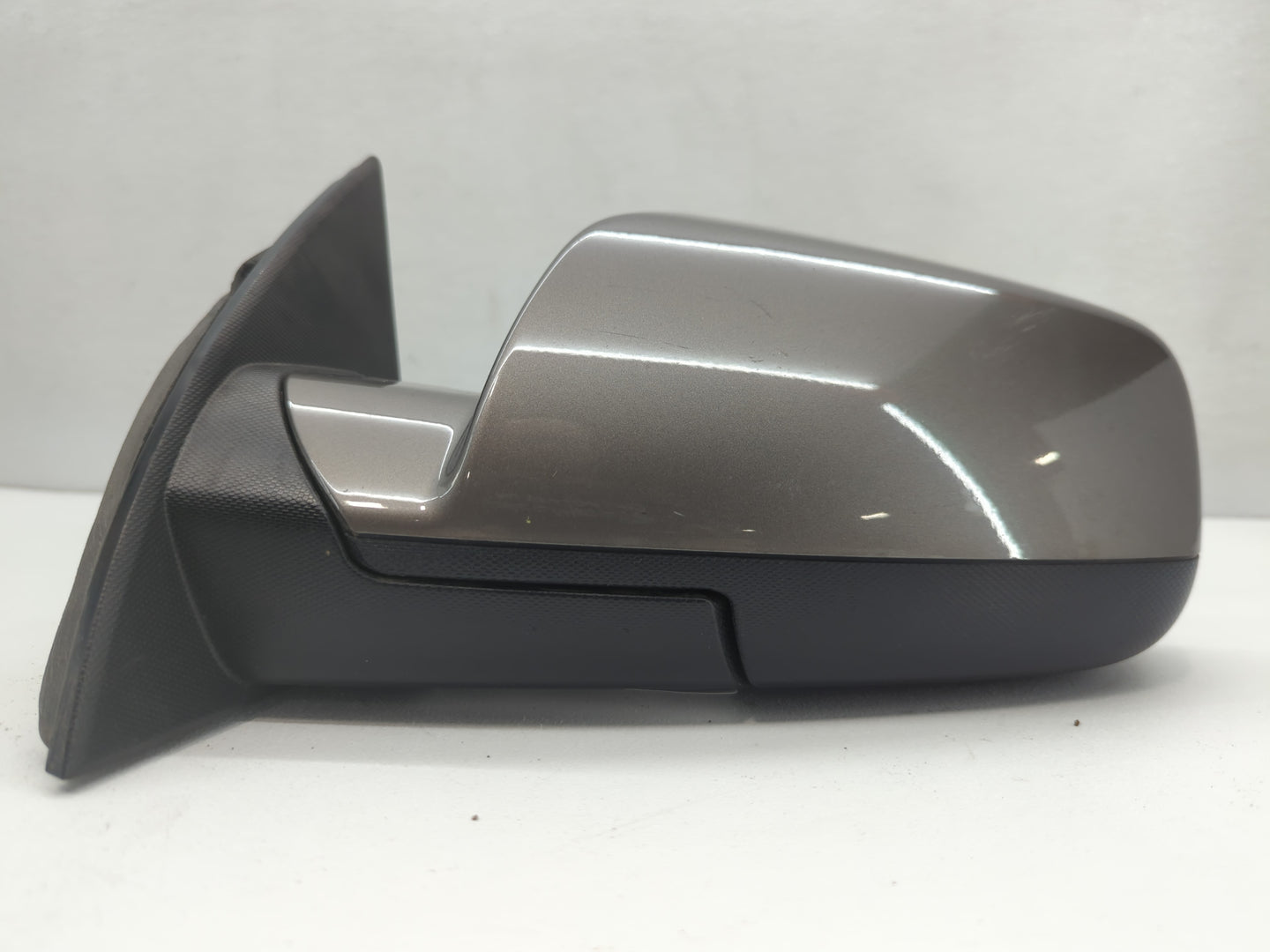 2010-2011 Chevrolet Equinox Driver Side View Mirror - Left Door Mirror OEM Used - Oemusedautoparts1.com