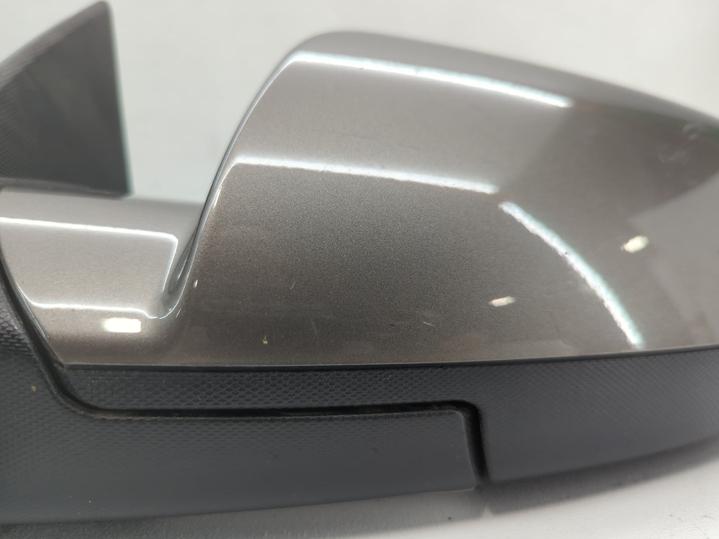 2010-2011 Chevrolet Equinox Driver Side View Mirror - Left Door Mirror OEM Used - Oemusedautoparts1.com