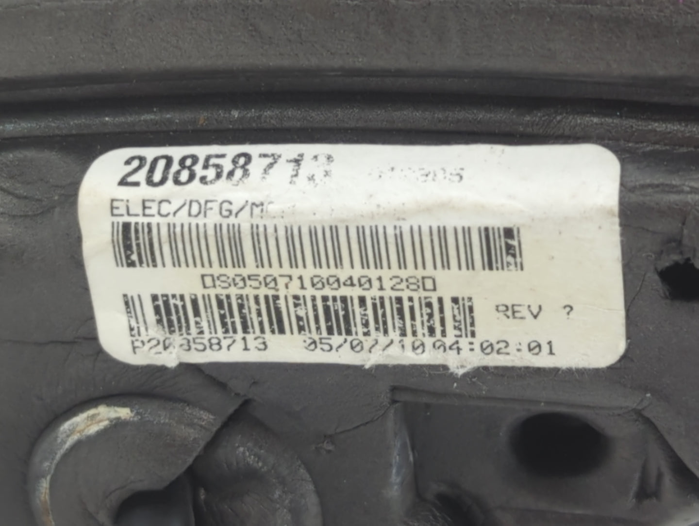 2010-2011 Chevrolet Equinox Passenger Right Side View Manual Door Mirror - Oemusedautoparts1.com