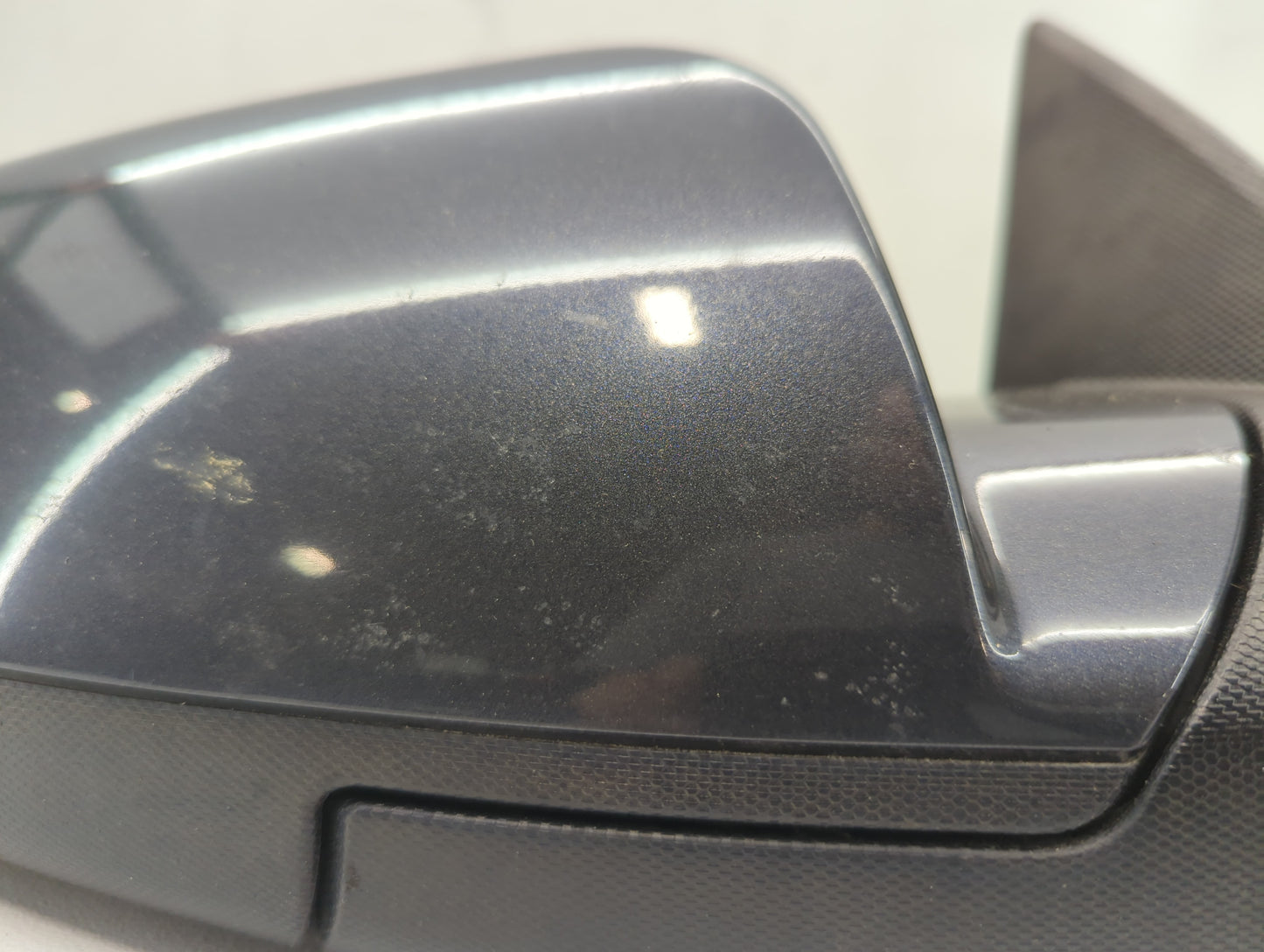 2010-2011 Chevrolet Equinox Passenger Side View Mirror - Right Door Mirror OEM Used - Oemusedautoparts1.com