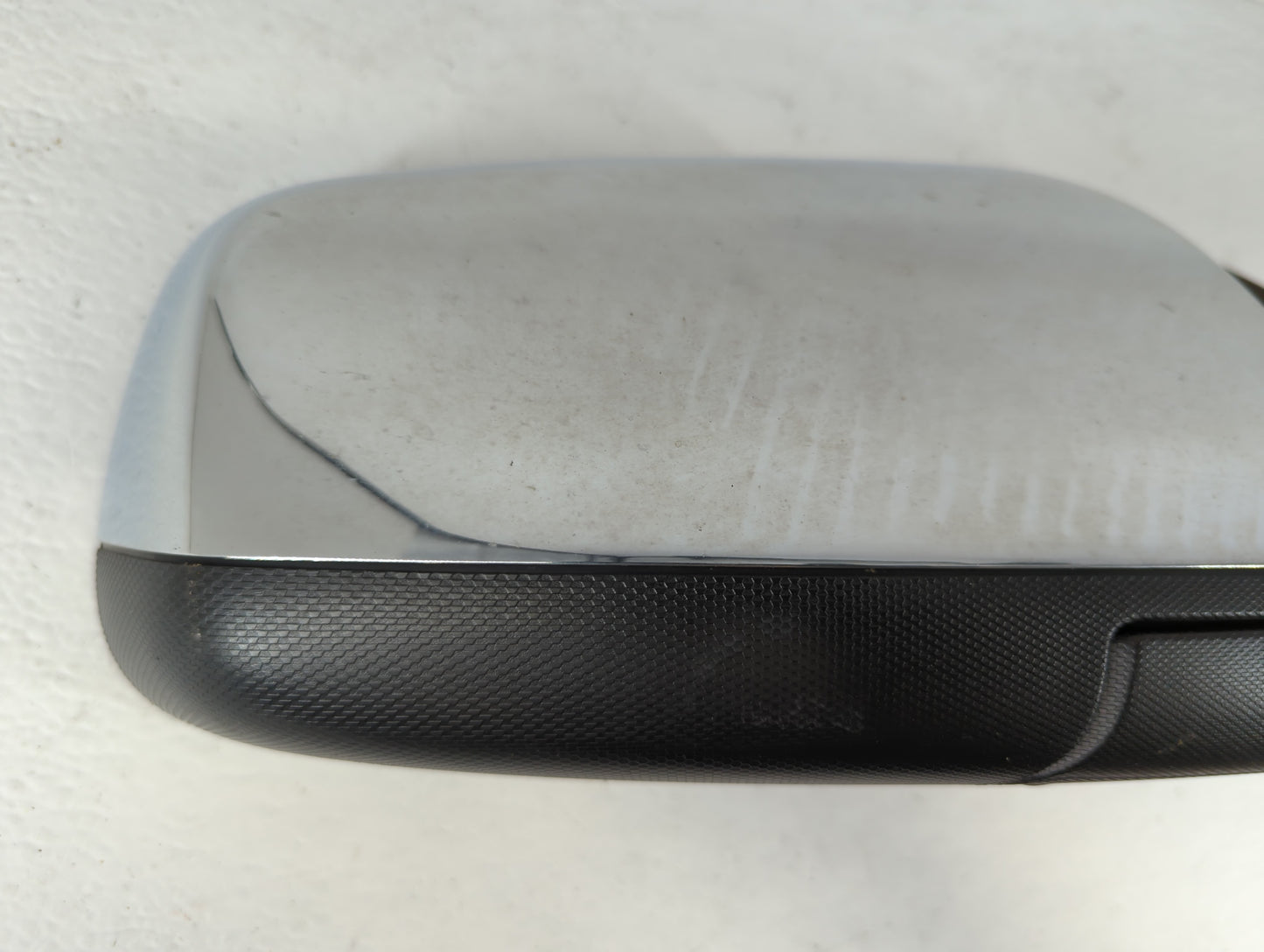 2010-2011 Chevrolet Equinox Passenger Side View Mirror - Right Door Mirror OEM Used - Oemusedautoparts1.com