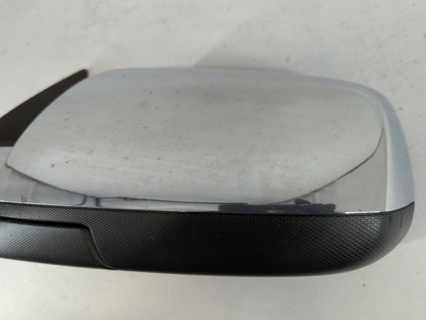 2010-2011 Chevrolet Equinox Driver Side View Mirror - Left Door Mirror OEM Used - Oemusedautoparts1.com