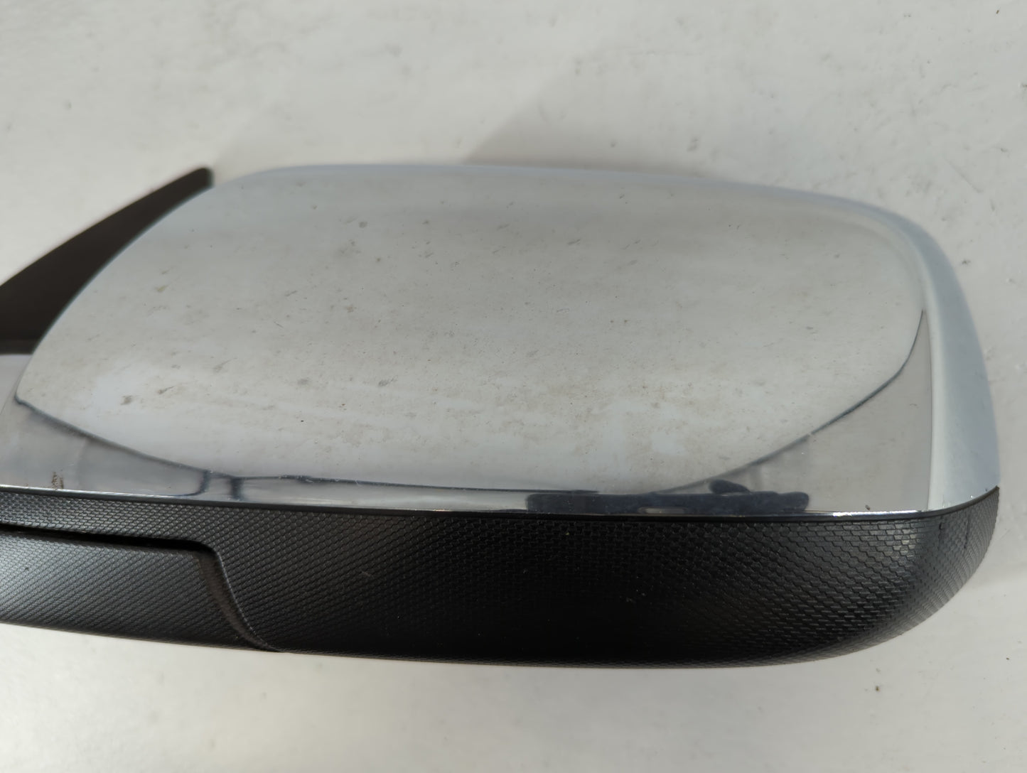 2010-2011 Chevrolet Equinox Driver Side View Mirror - Left Door Mirror OEM Used - Oemusedautoparts1.com