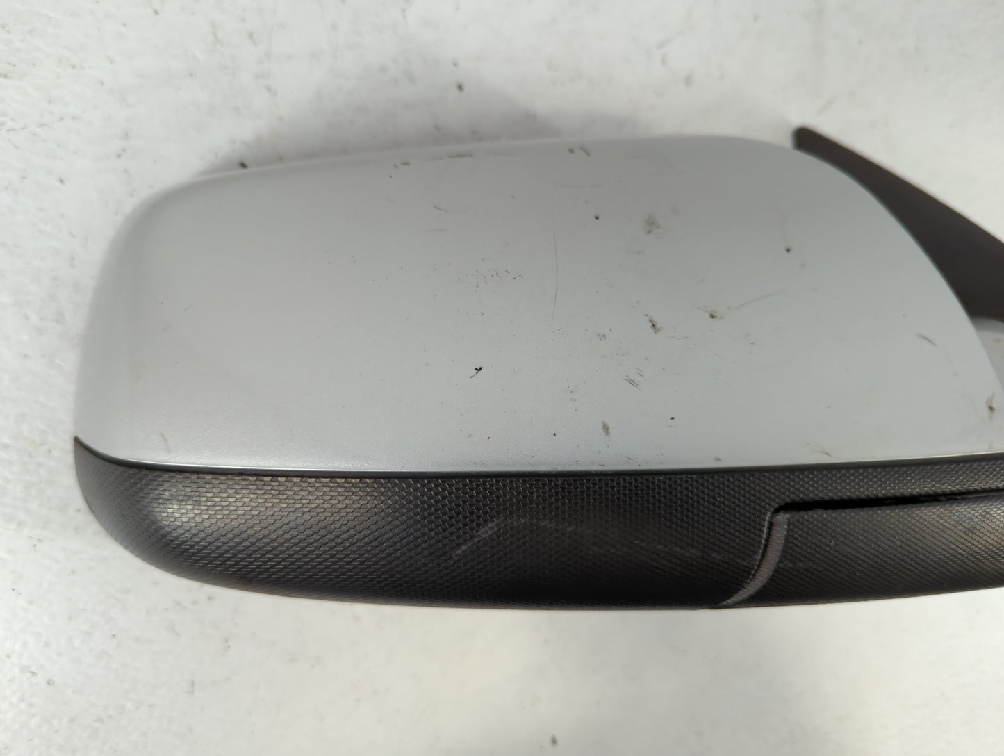 2010-2011 Chevrolet Equinox Passenger Side View Mirror - Right Door Mirror OEM Used - Oemusedautoparts1.com