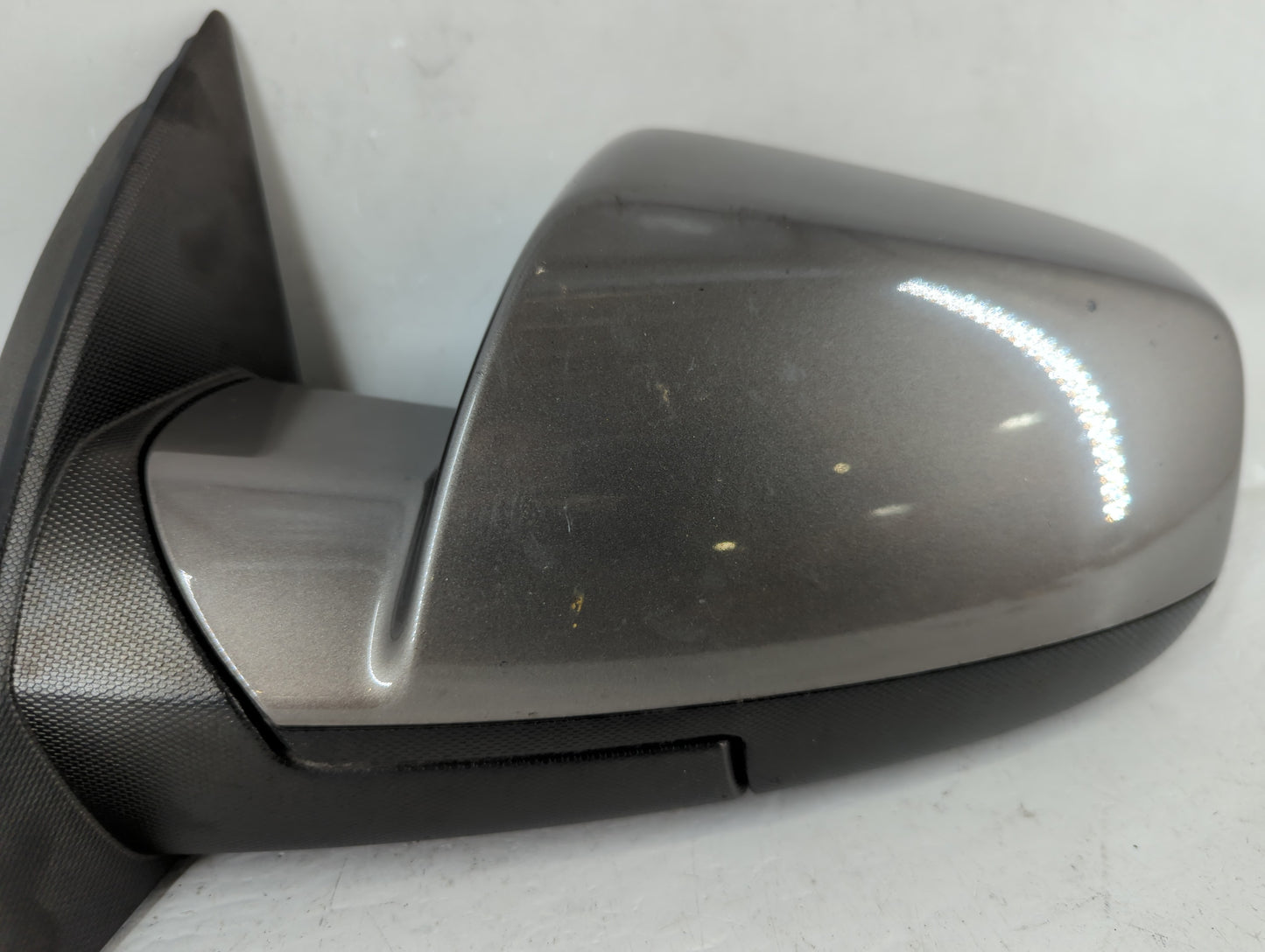 2010-2011 Chevrolet Equinox Driver Side View Mirror - Left Door Mirror OEM Used - Oemusedautoparts1.com