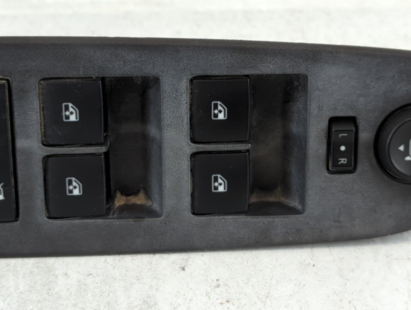 2010-2017 Chevrolet Equinox Master Power Window Switch Replacement Driver Side Left P/N:25983673 Fits OEM Used Auto Parts - 