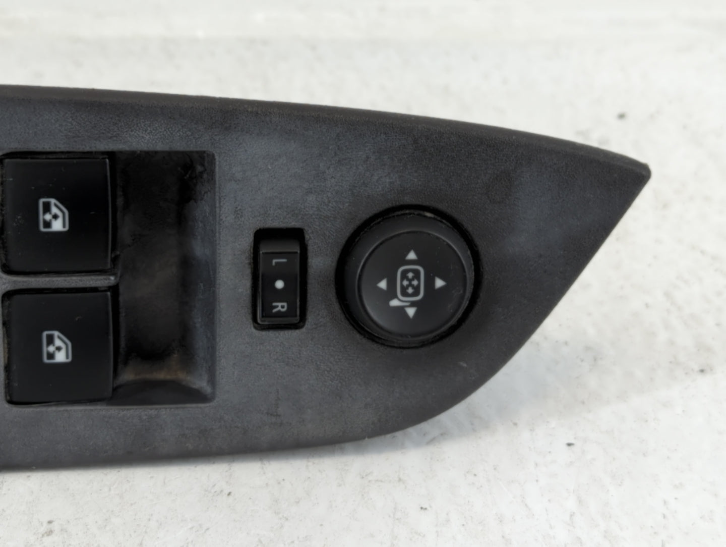2010-2017 Chevrolet Equinox Master Power Window Switch Replacement Driver Side Left P/N:25983673 Fits OEM Used Auto Parts - 