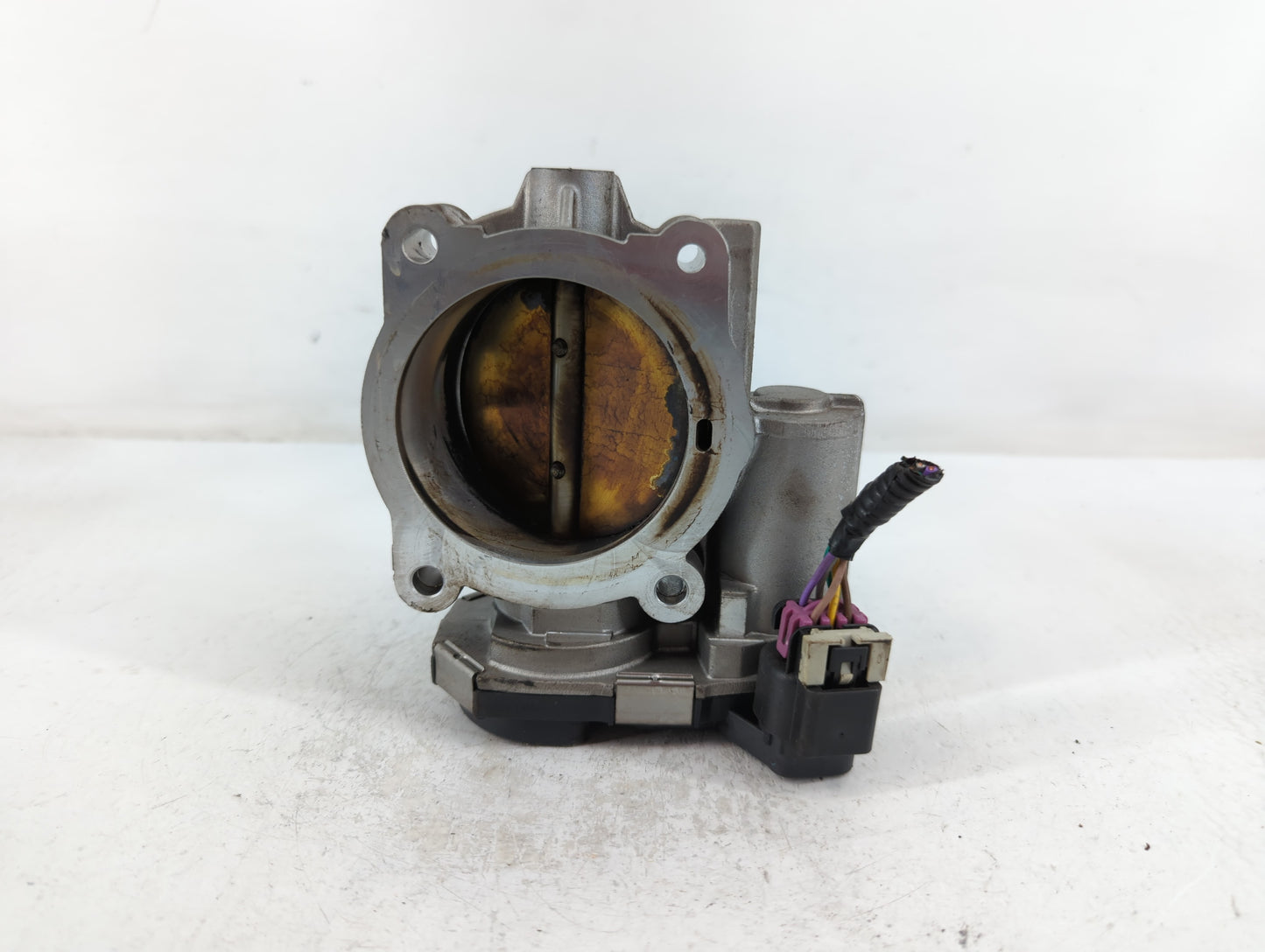 2010-2011 Chevrolet Equinox Throttle Body P/N:0520AA994AA Fits Fits 2007 2008 2009 2010 2011 2012 OEM Used Auto Parts - Oemu