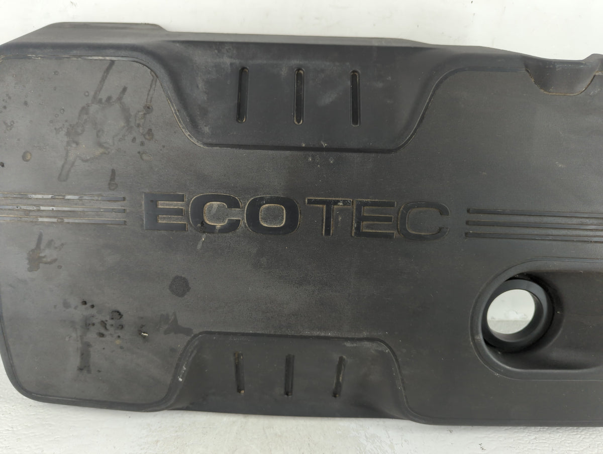 2010 Chevrolet Equinox Engine Cover 699936 - Oemusedautoparts1.com