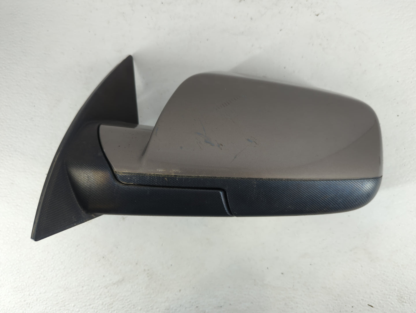 2010-2011 Chevrolet Equinox Driver Side View Mirror - Left Door Mirror OEM Used - Oemusedautoparts1.com