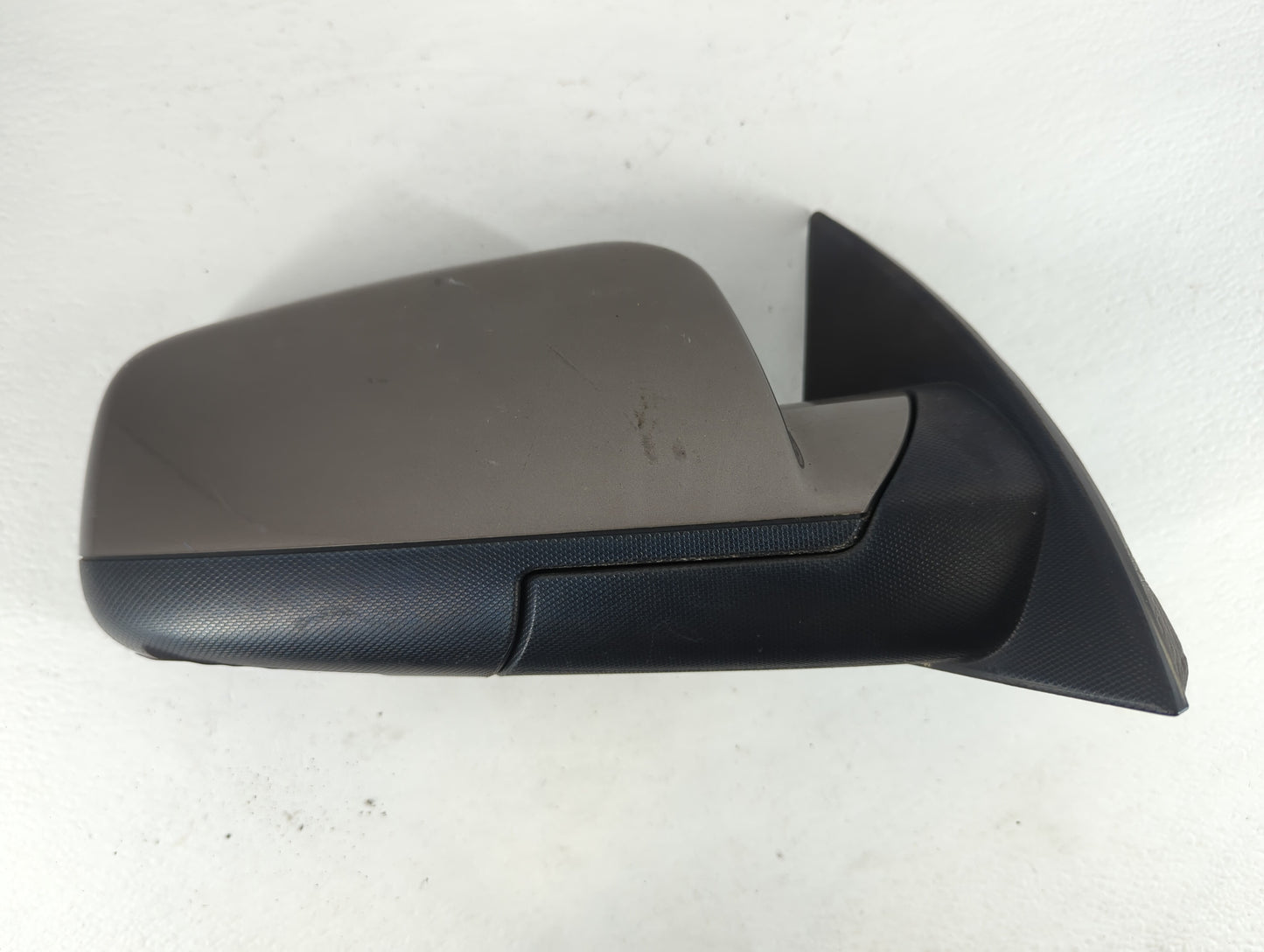 2010-2011 Chevrolet Equinox Passenger Side View Mirror - Right Door Mirror OEM Used - Oemusedautoparts1.com