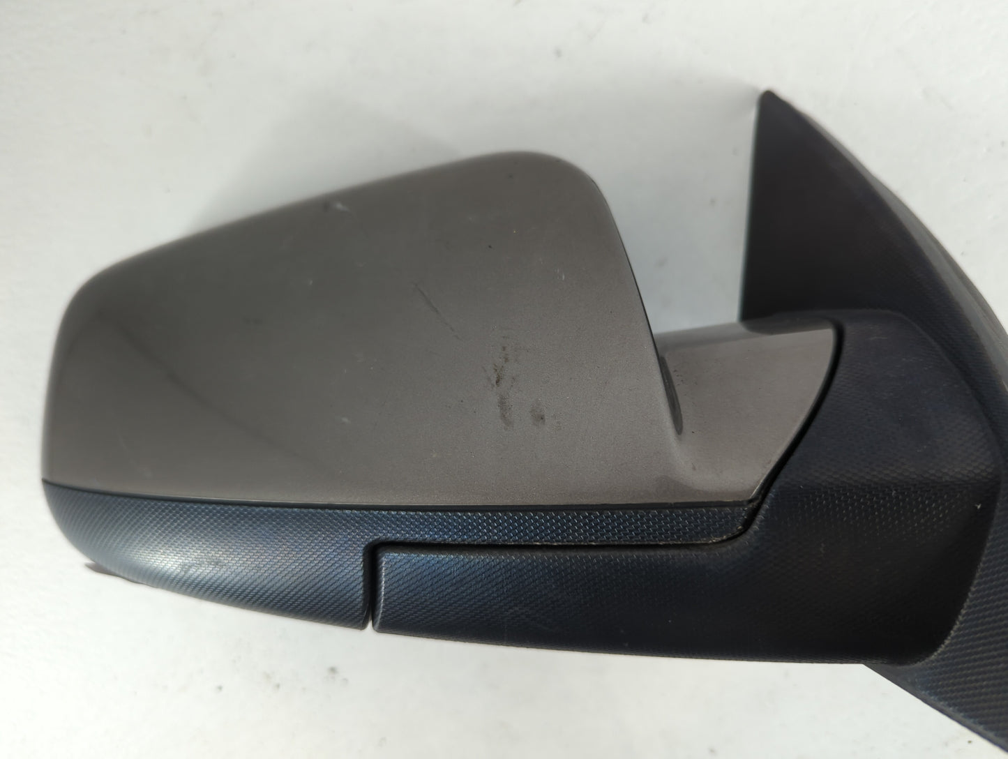 2010-2011 Chevrolet Equinox Passenger Side View Mirror - Right Door Mirror OEM Used - Oemusedautoparts1.com