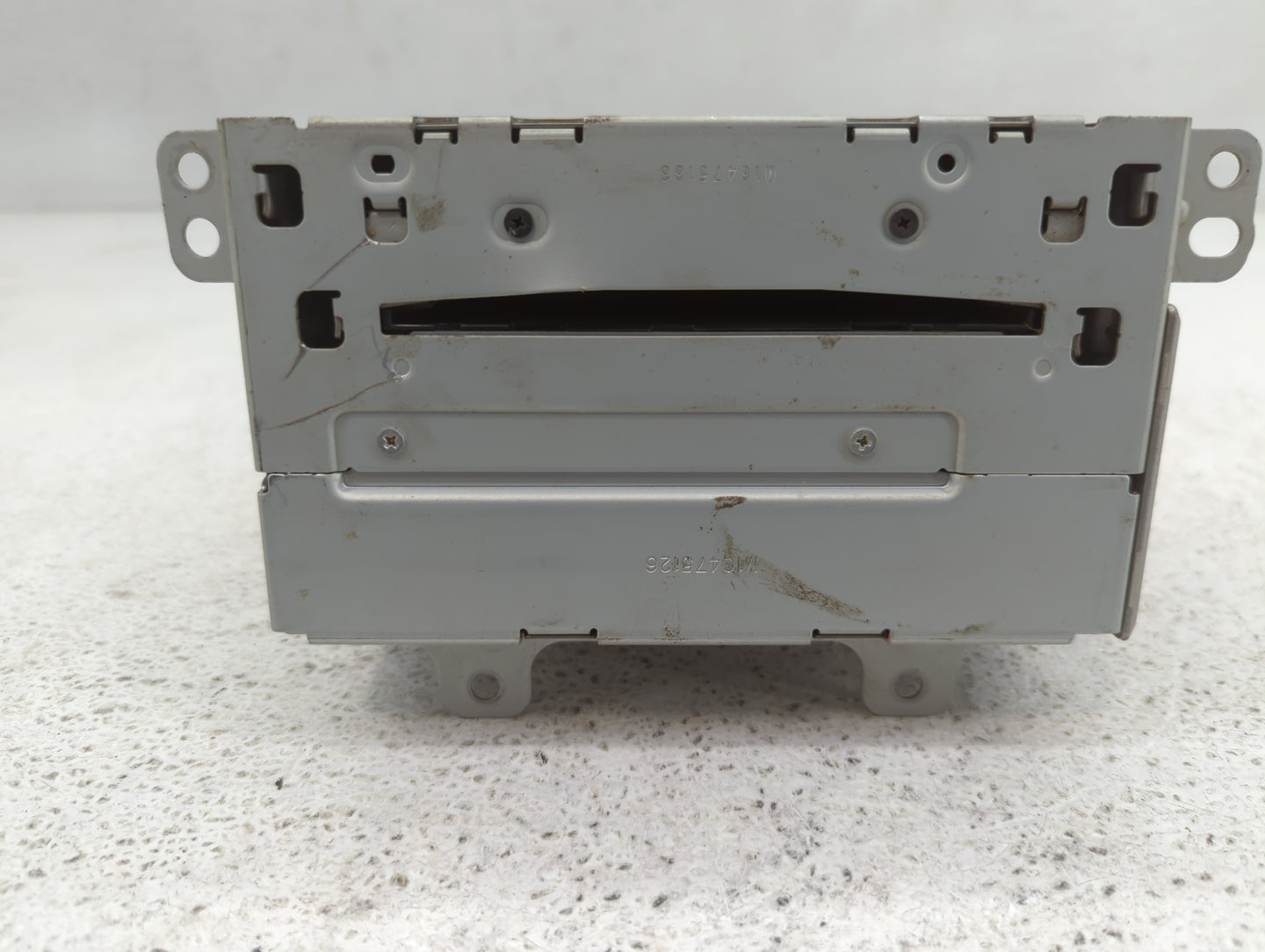 2010 Chevrolet Equinox Radio AM FM Cd Player Receiver Replacement P/N:299955 Fits Fits 2011 OEM Used Auto Parts - Oemusedaut