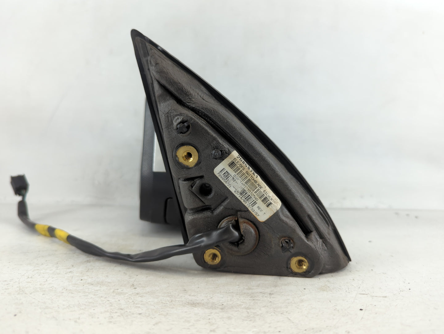 2010-2011 Chevrolet Equinox Driver Left Side View Manual Door Mirror - Oemusedautoparts1.com
