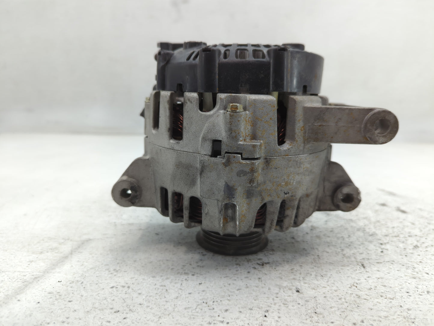 2010-2017 Chevrolet Equinox Alternator Replacement Generator Charging Assembly Engine OEM P/N:44787 Fits OEM Used Auto Parts