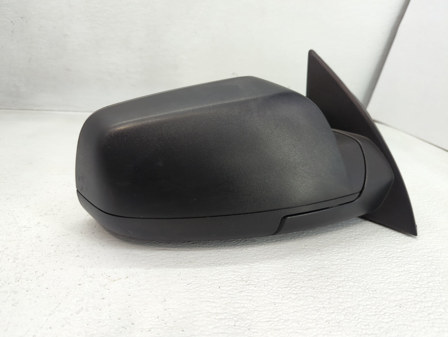 2010-2011 Chevrolet Equinox Passenger Side View Mirror - Right Door Mirror OEM Used - Oemusedautoparts1.com
