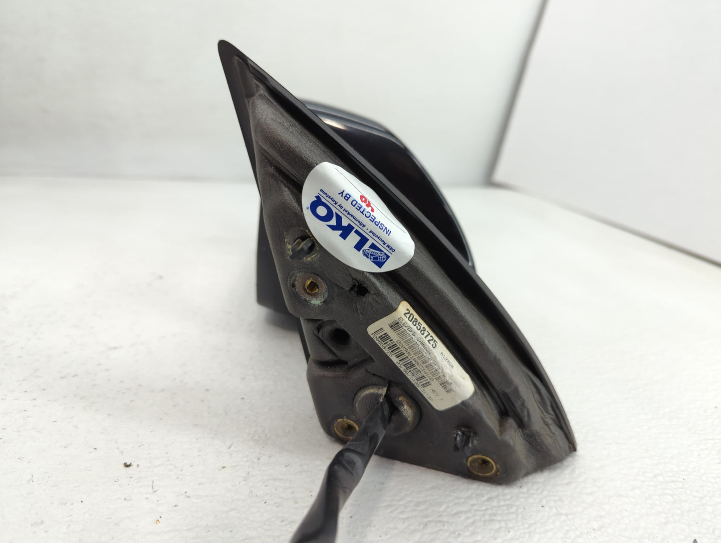 2010-2011 Chevrolet Equinox Driver Side View Mirror - Left Door Mirror OEM Used - Oemusedautoparts1.com