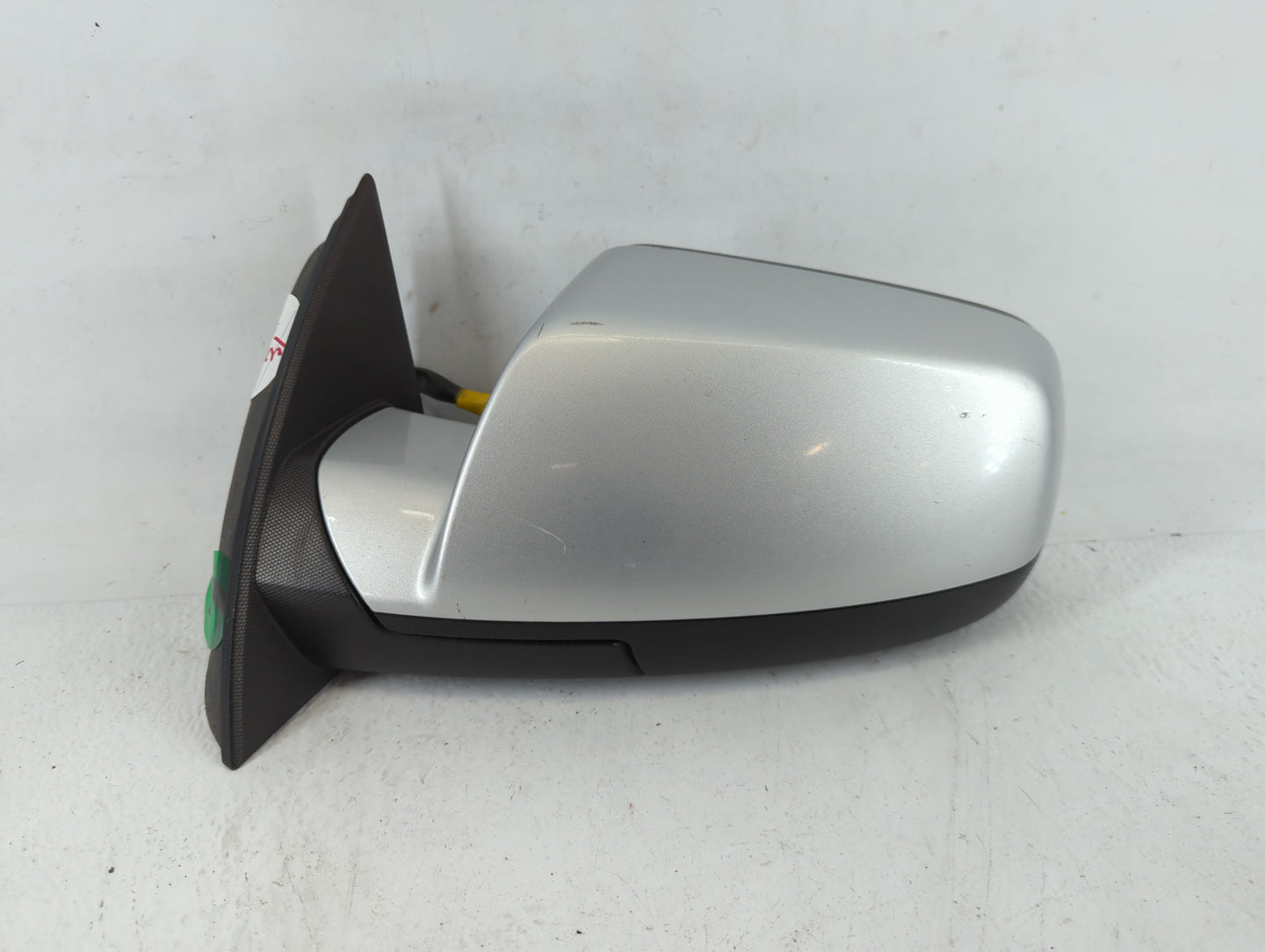 2010-2011 Chevrolet Equinox Driver Side View Mirror - Left Door Mirror OEM Used - Oemusedautoparts1.com