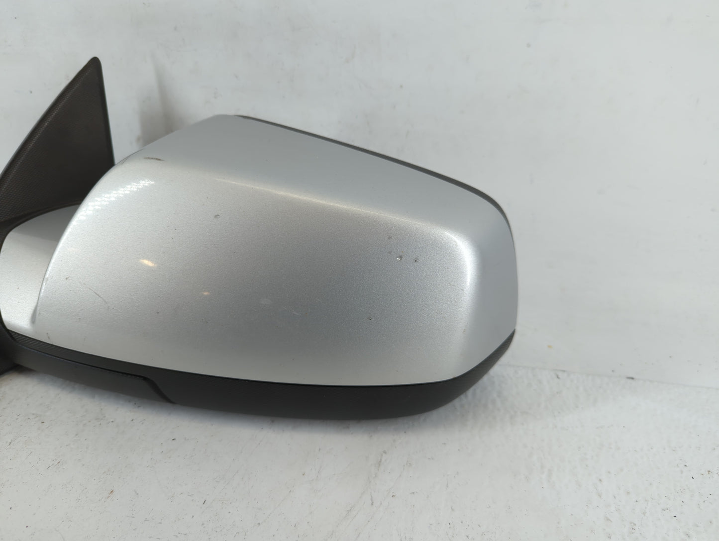 2010-2011 Chevrolet Equinox Driver Side View Mirror - Left Door Mirror OEM Used - Oemusedautoparts1.com